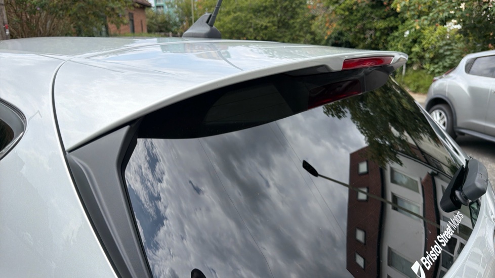 Ford Fiesta 1.0 EcoBoost 95 Titanium 5dr Petrol Hatchback - Image 38