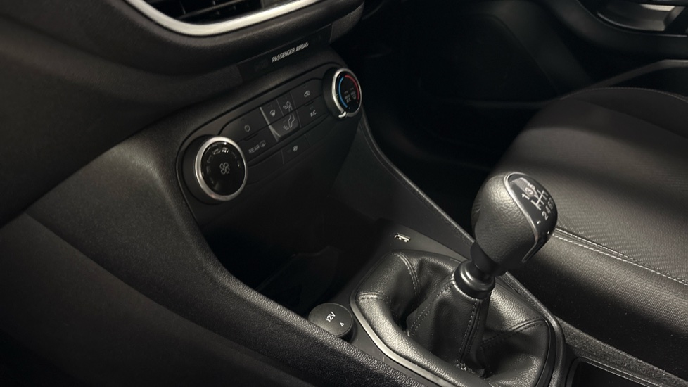 Ford Fiesta 1.0 EcoBoost Trend 5dr Petrol Hatchback - Image 13