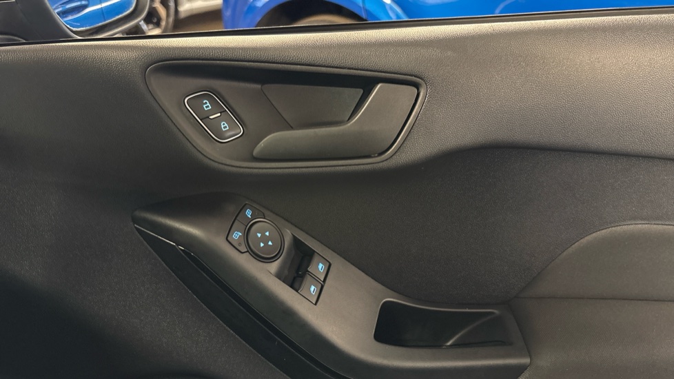 Ford Fiesta 1.0 EcoBoost Trend 5dr Petrol Hatchback - Image 22
