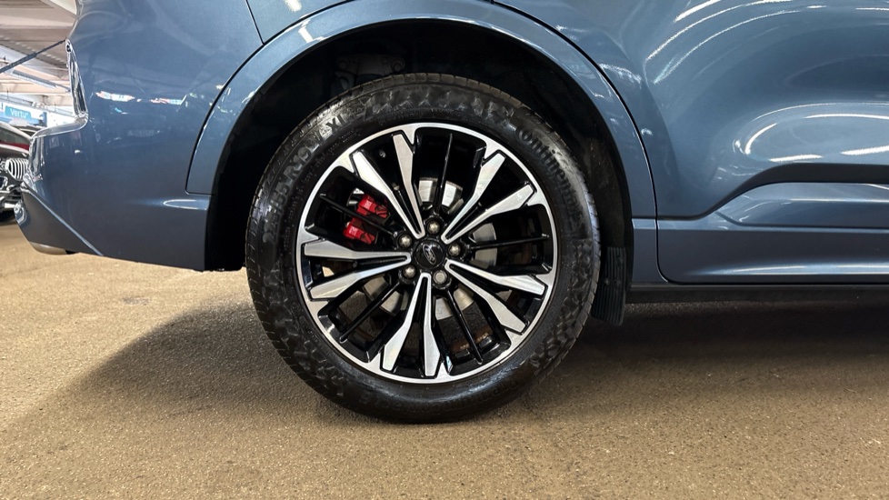 Ford Kuga 2.5 FHEV ST-Line X Edition 5dr CVT Hybrid Estate - Image 7