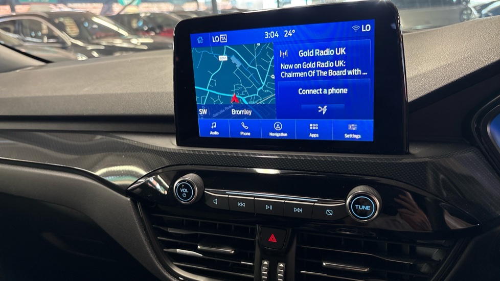 Ford Kuga 2.5 FHEV ST-Line X Edition 5dr CVT Hybrid Estate - Image 33