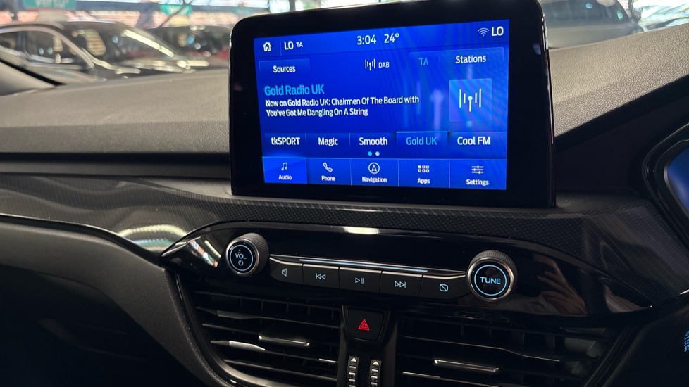 Ford Kuga 2.5 FHEV ST-Line X Edition 5dr CVT Hybrid Estate - Image 34
