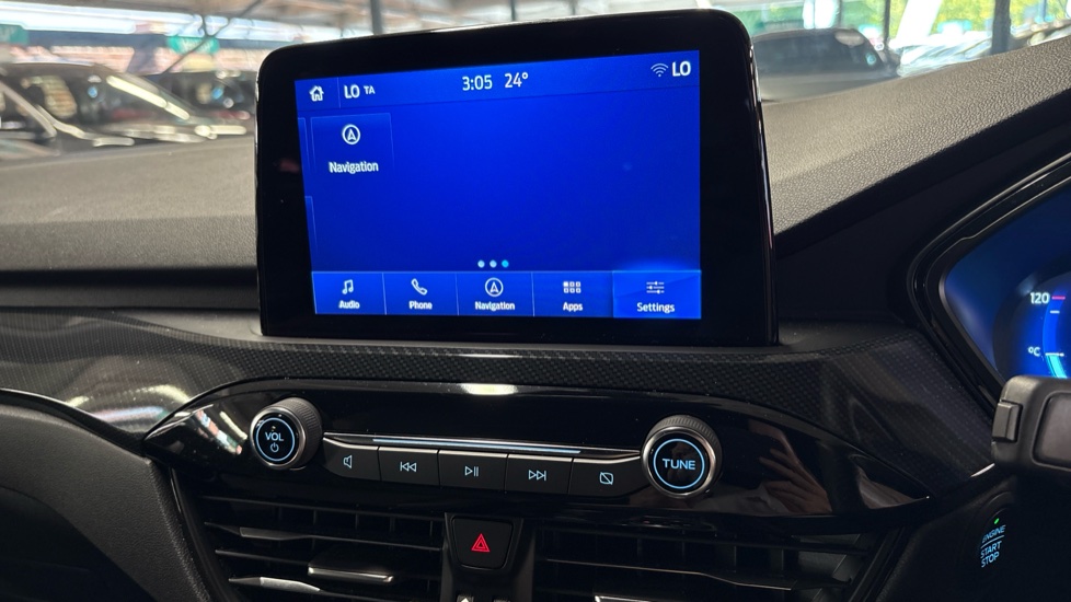 Ford Kuga 2.5 FHEV ST-Line X Edition 5dr CVT Hybrid Estate - Image 38