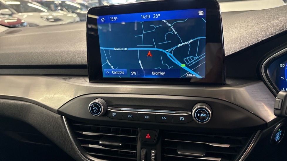 Ford Focus 1.0 EcoBoost Hybrid mHEV 125 Titanium X Ed 5dr Petrol Hatchback - Image 32