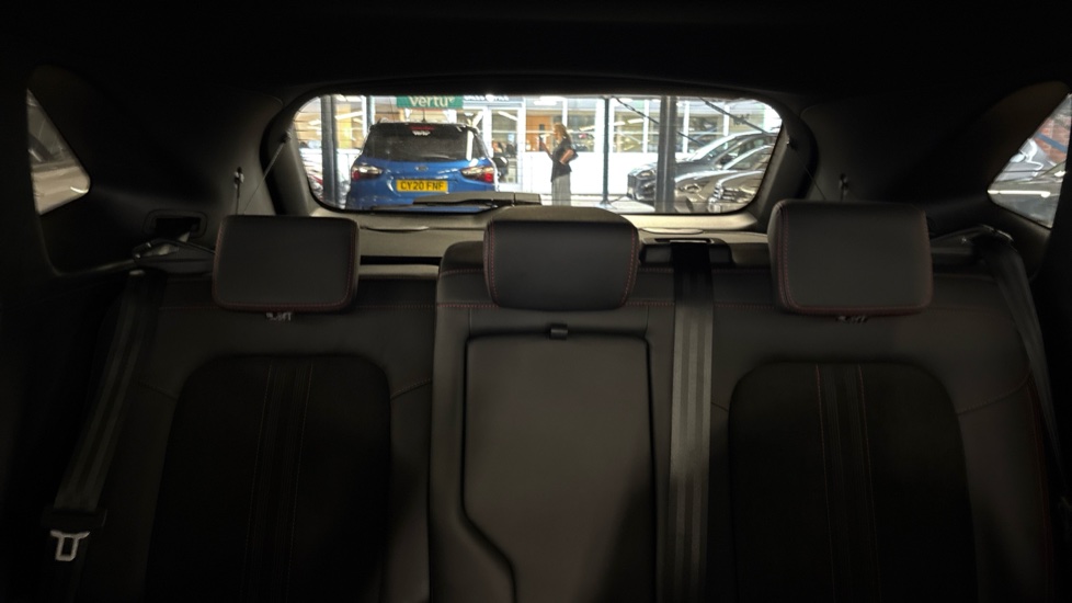 Ford Kuga 2.5 FHEV ST-Line X 5dr CVT Hybrid Estate - Image 15