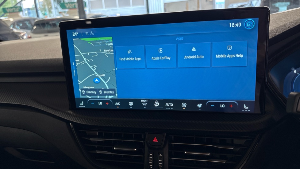 Ford Kuga 2.5 FHEV ST-Line X 5dr CVT Hybrid Estate - Image 37