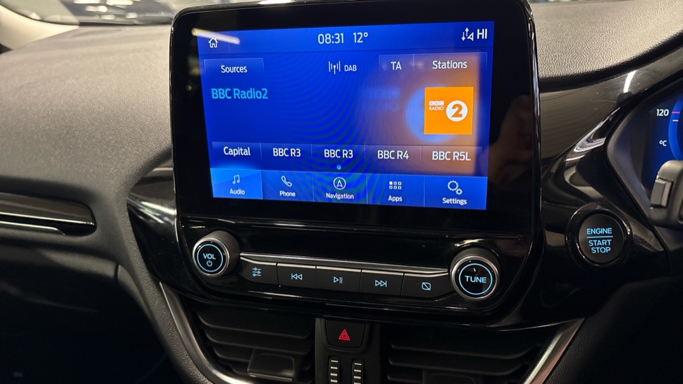 Ford Fiesta 1.0 EcoBoost Hbd mHEV 125 Titanium X 5dr Petrol Hatchback - Image 34