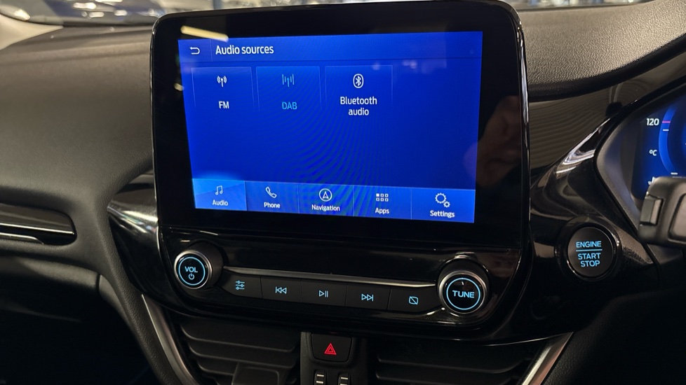 Ford Fiesta 1.0 EcoBoost Hbd mHEV 125 Titanium X 5dr Petrol Hatchback - Image 35