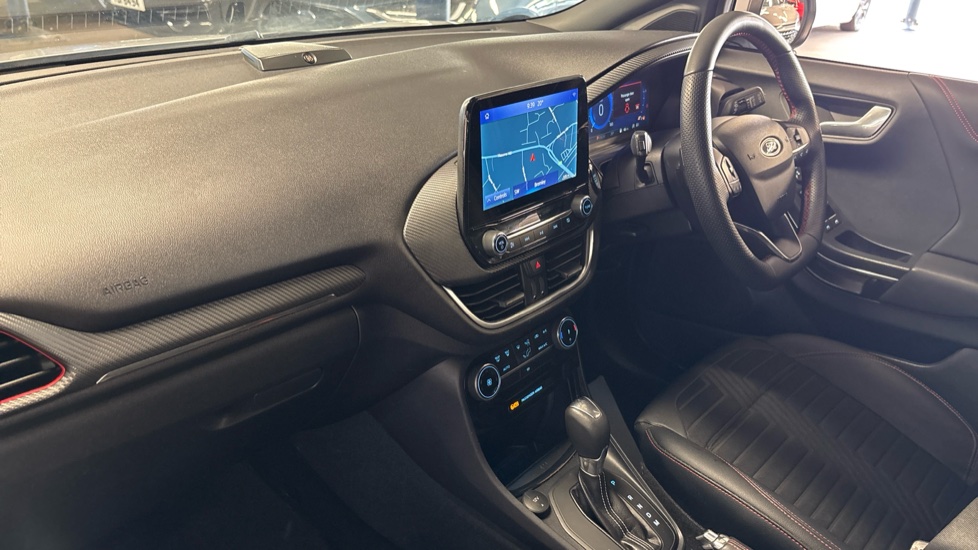 Ford Puma 1.0 EcoBoost Hybrid mHEV ST-Line X 5dr DCT Petrol Hatchback - Image 9