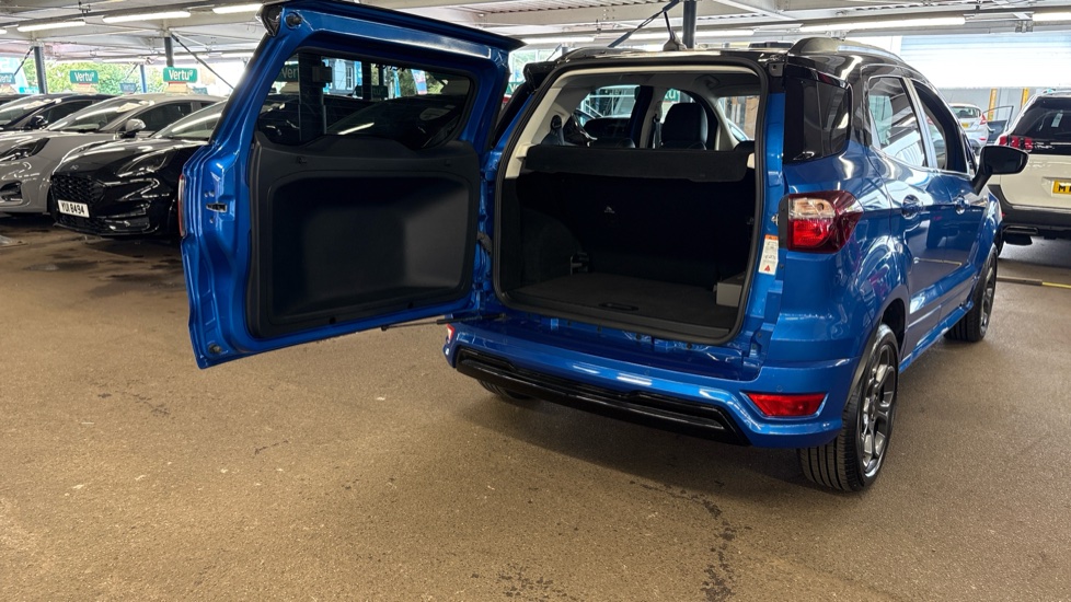 Ford EcoSport 1.0 EcoBoost 125 ST-Line 5dr Petrol Hatchback - Image 4