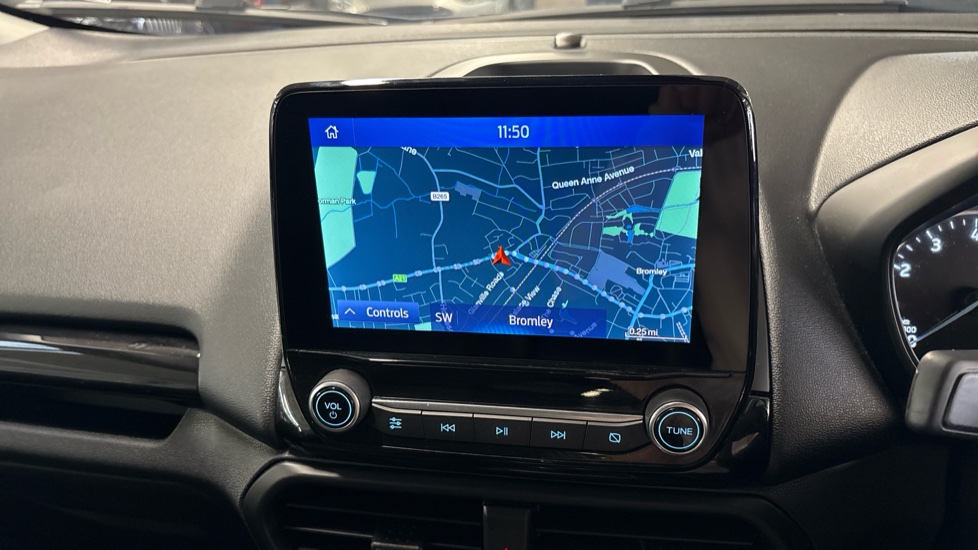 Ford EcoSport 1.0 EcoBoost 125 ST-Line 5dr Petrol Hatchback - Image 12