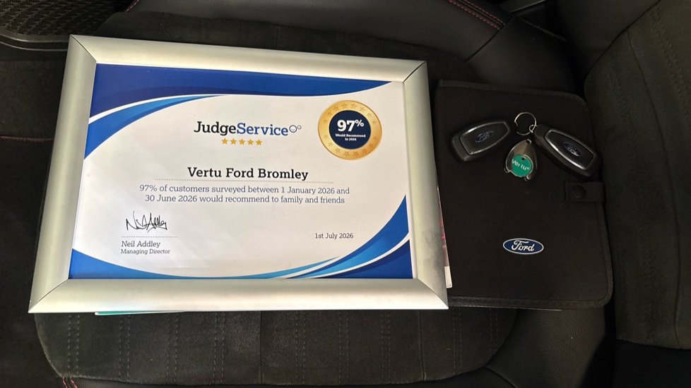 Ford Kuga 2.5 FHEV ST-Line X Edition 5dr CVT Hybrid Estate - Image 20