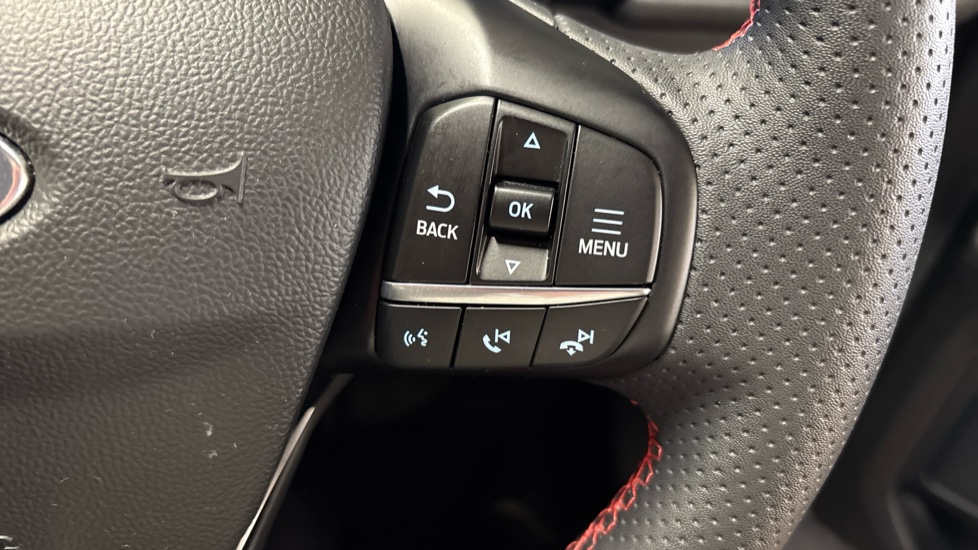 Ford Kuga 2.5 FHEV ST-Line X Edition 5dr CVT Hybrid Estate - Image 30