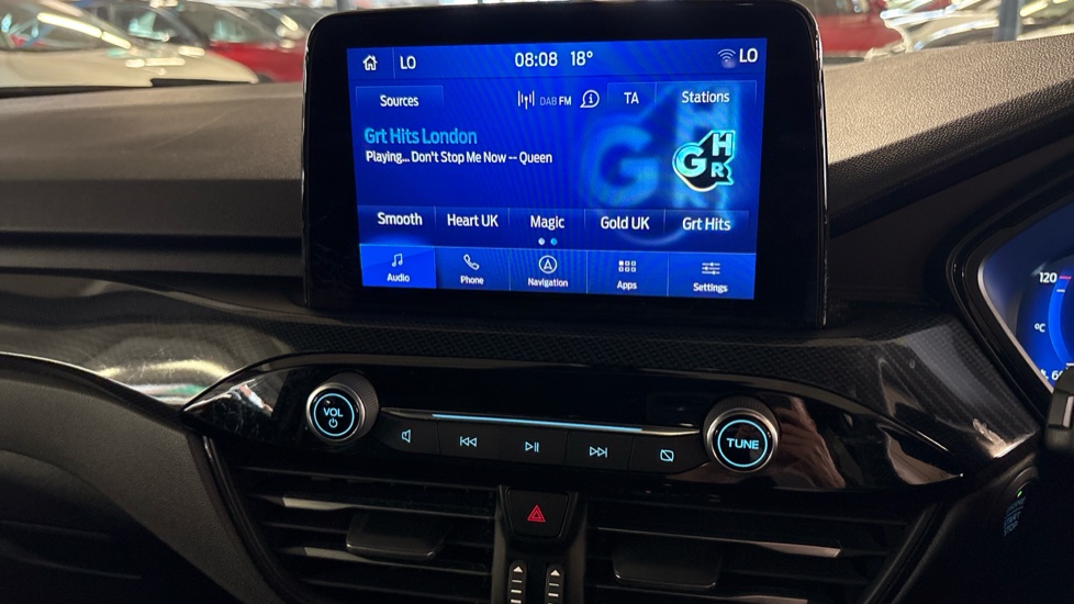 Ford Kuga 2.5 FHEV ST-Line X Edition 5dr CVT Hybrid Estate - Image 38