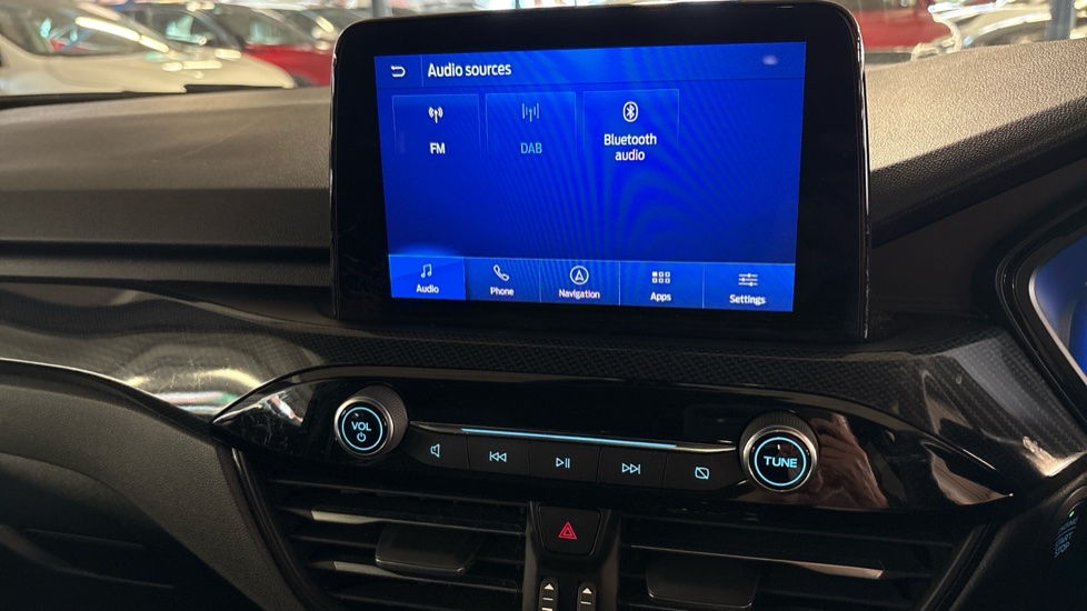 Ford Kuga 2.5 FHEV ST-Line X Edition 5dr CVT Hybrid Estate - Image 39