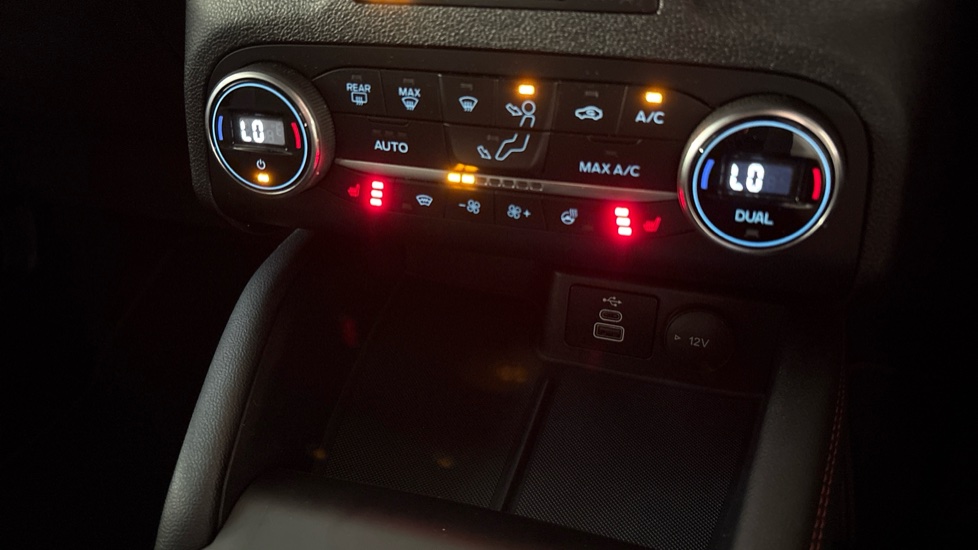 Ford Kuga 2.5 FHEV ST-Line X Edition 5dr CVT Hybrid Estate - Image 43