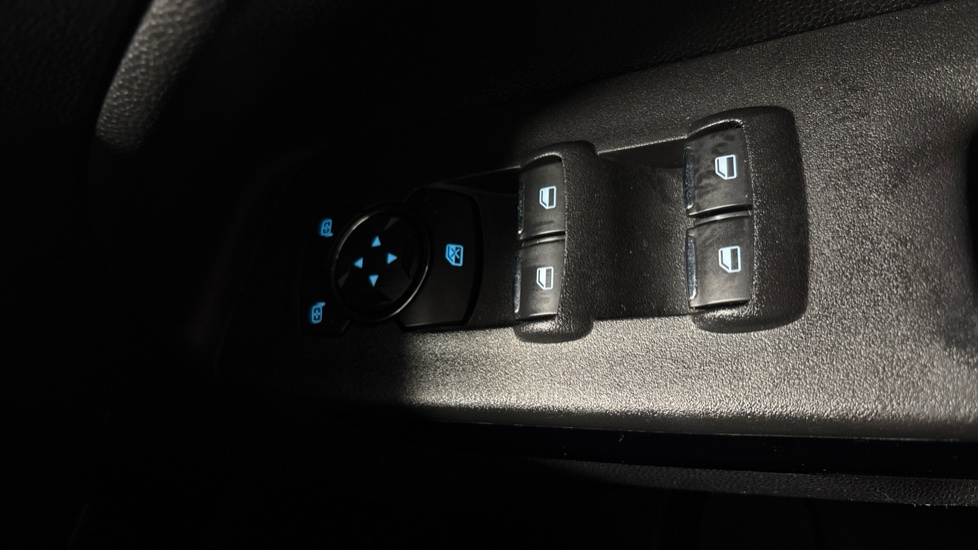 Ford EcoSport 1.0 EcoBoost 125 Titanium 5dr Petrol Hatchback - Image 22