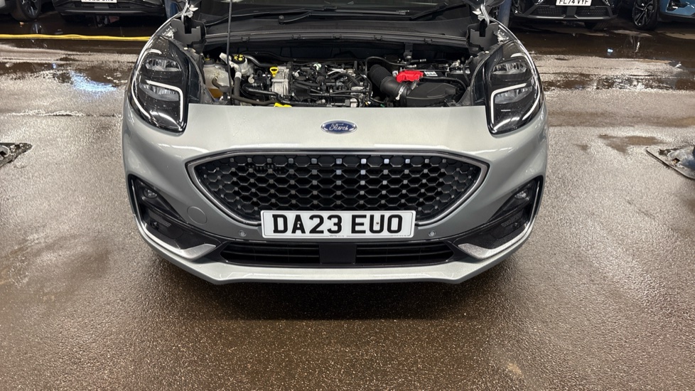 Ford Puma 1.0 EcoBoost Hybr mHEV 155 ST-Line Vignale 5dr DCT Petrol Hatchback - Image 8