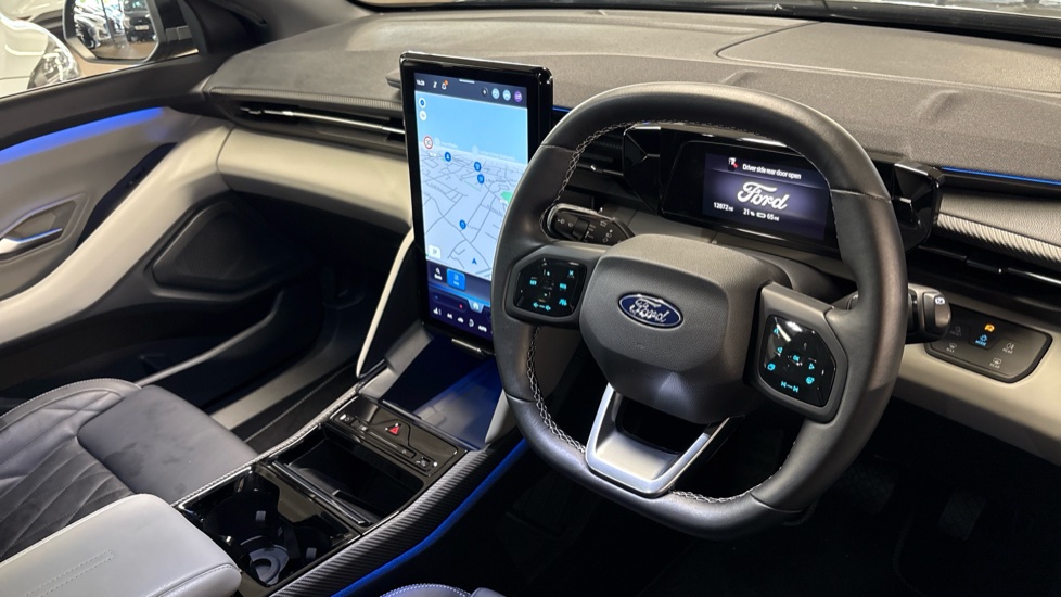 Ford Explorer 210kW Premium 77kWh 5dr Auto Electric Estate - Image 14