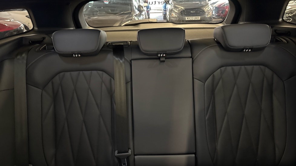 Ford Explorer 210kW Premium 77kWh 5dr Auto Electric Estate - Image 15