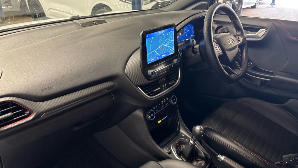 Ford Puma 1.0 EcoBoost Hybrid mHEV 155 ST-Line X 5dr Petrol Hatchback - Image 9