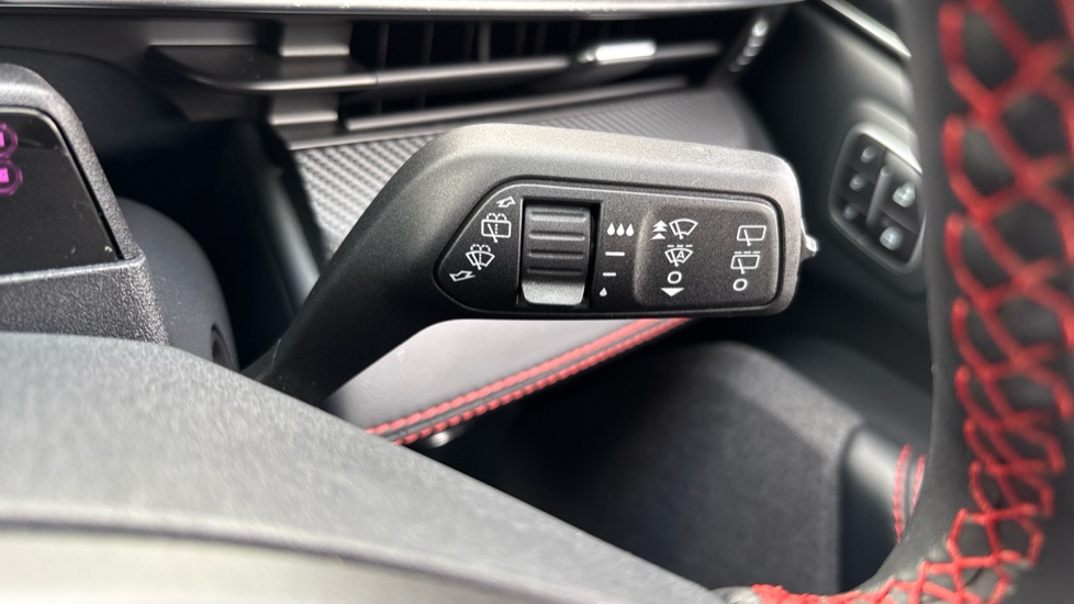 Ford Mustang Mach-E 216kW Premium 91kWh RWD 5dr Auto Electric Estate - Image 30