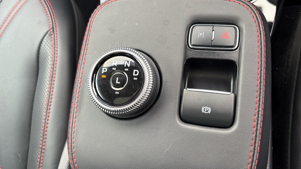 Ford Mustang Mach-E 216kW Premium 91kWh RWD 5dr Auto Electric Estate - Image 33
