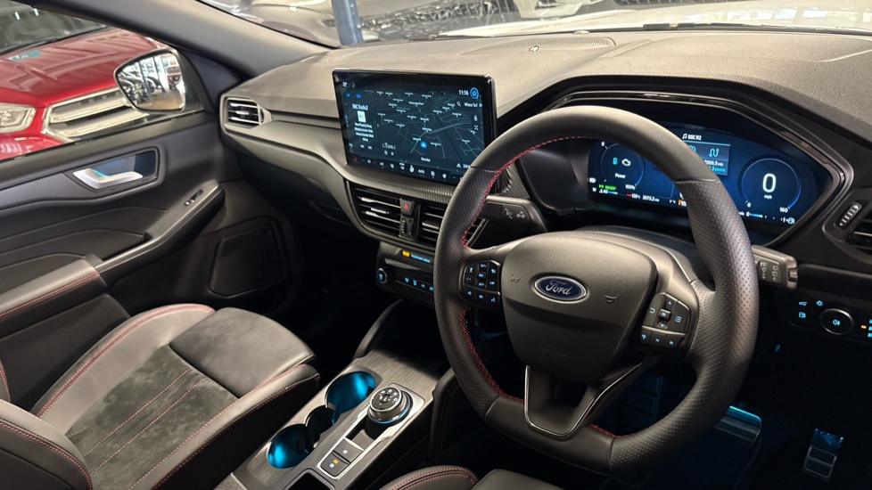 Ford Kuga 2.5 PHEV ST-Line X Black Package 5dr CVT Estate - Image 14