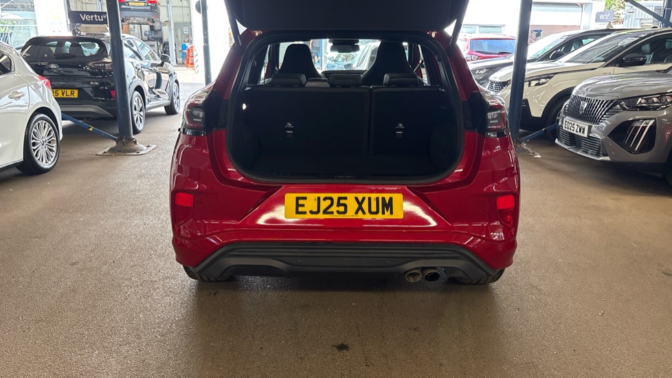 Ford Puma ST 1.0 EcoBoost Hybrid mHEV 170 ST 5dr DCT Petrol Hatchback - Image 4