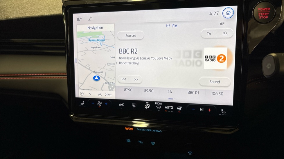Ford Puma ST 1.0 EcoBoost Hybrid mHEV 170 ST 5dr DCT Petrol Hatchback - Image 35