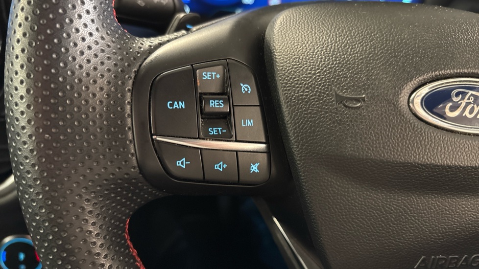 Ford Puma 1.0 EcoBoost Hybrid mHEV ST-Line 5dr DCT Petrol Hatchback - Image 27