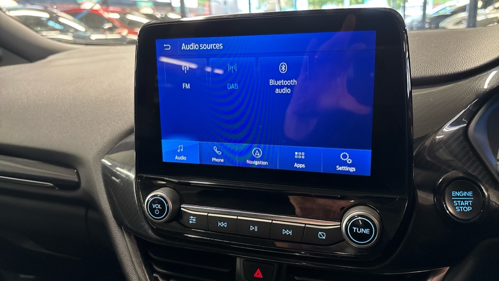 Ford Puma 1.0 EcoBoost Hybrid mHEV ST-Line 5dr Petrol Hatchback - Image 35