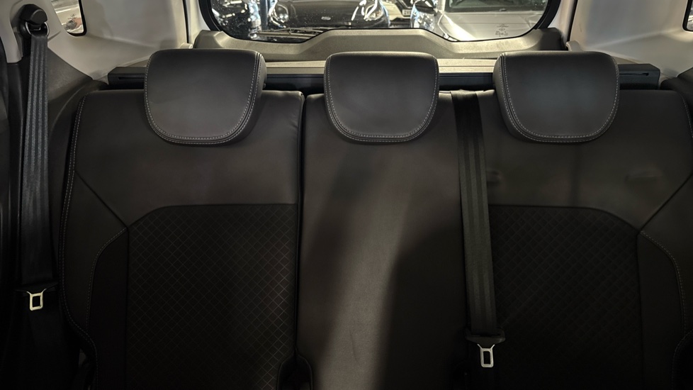 Ford EcoSport 1.0 EcoBoost Titanium 5dr Petrol Hatchback - Image 15
