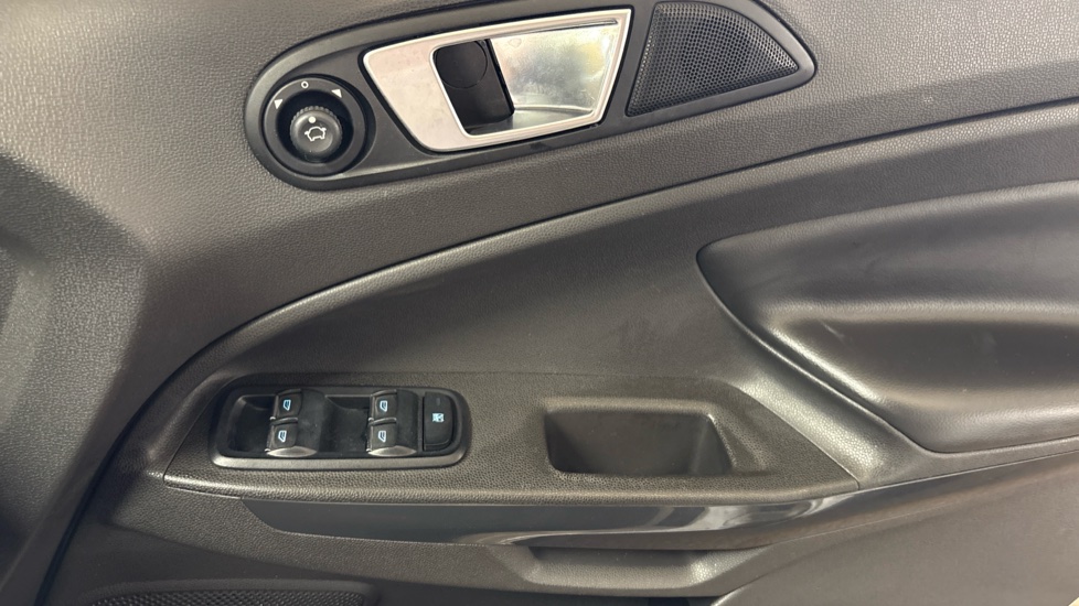 Ford EcoSport 1.0 EcoBoost Titanium 5dr Petrol Hatchback - Image 23