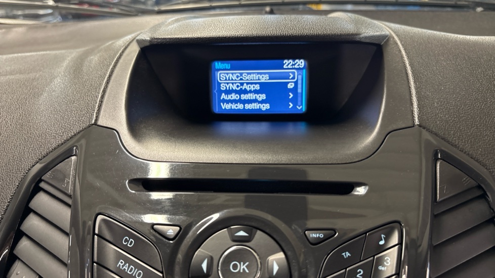 Ford EcoSport 1.0 EcoBoost Titanium 5dr Petrol Hatchback - Image 31