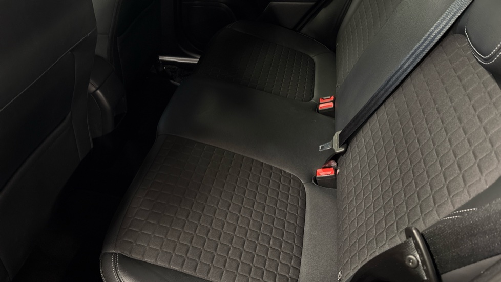 Ford Fiesta 1.0 EcoBoost Hybrid mHEV 125 Active X Edition 5dr Petrol Hatchback - Image 16