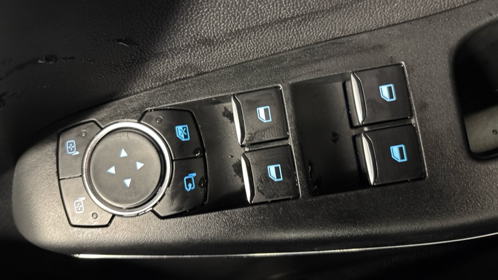 Ford Fiesta 1.0 EcoBoost Hybrid mHEV 125 Active X Edition 5dr Petrol Hatchback - Image 22