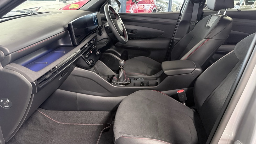 Hyundai TUCSON 1.6T N Line 5dr Petrol Estate - Image 38
