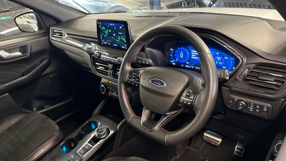 Ford Kuga 2.5 FHEV ST-Line X Edition 5dr CVT Hybrid Estate - Image 14