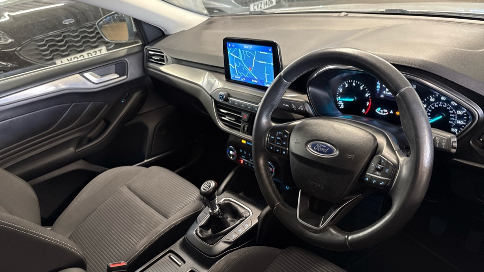 Ford Focus 1.0 EcoBoost 125 Titanium 5dr Petrol Estate - Image 11