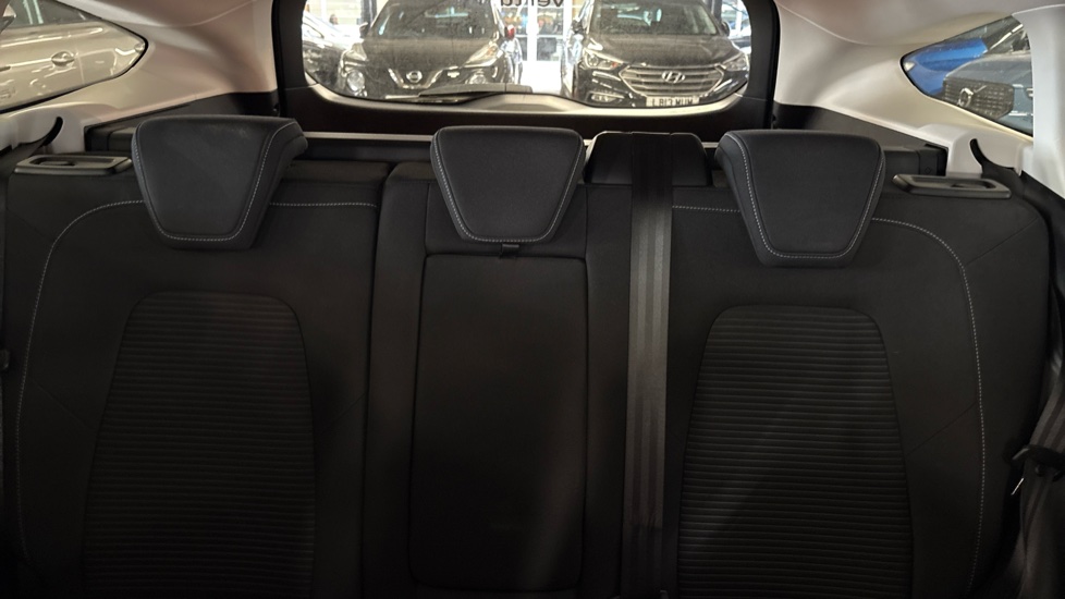 Ford Focus 1.0 EcoBoost 125 Titanium 5dr Petrol Estate - Image 15