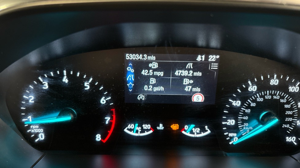 Ford Focus 1.0 EcoBoost 125 Titanium 5dr Petrol Estate - Image 18