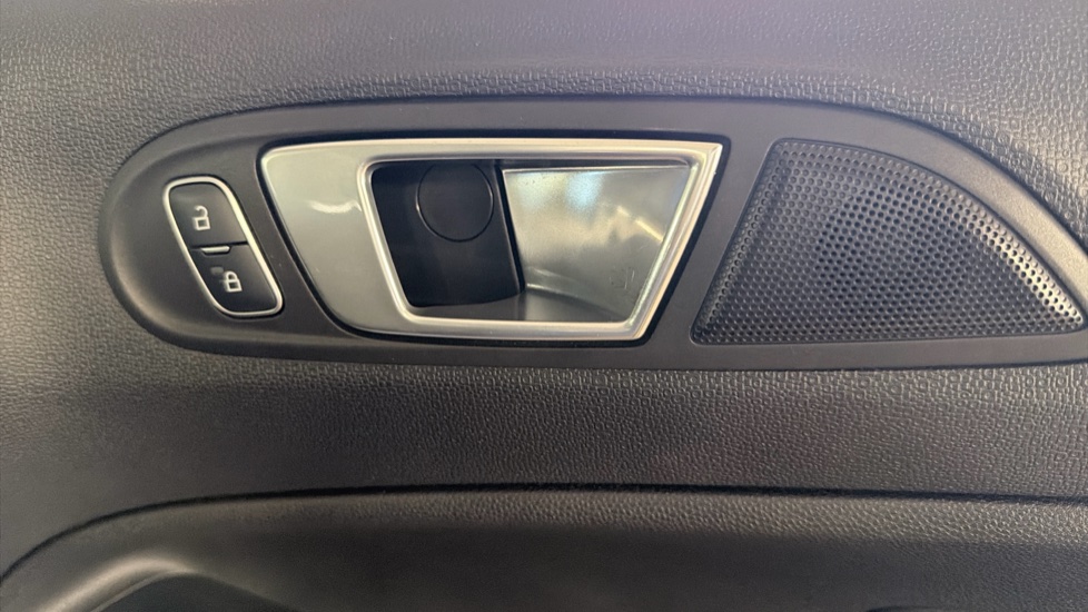Ford EcoSport 1.0 EcoBoost 125 ST-Line 5dr Petrol Hatchback - Image 39