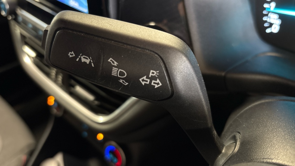 Ford Fiesta 1.0 EcoBoost Hybrid mHEV 125 ST-Line Edition 5dr Petrol Hatchback - Image 30