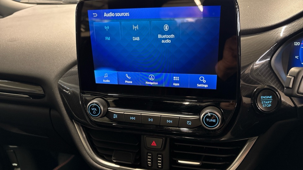 Ford Puma 1.0 EcoBoost Hybrid mHEV ST-Line 5dr DCT Petrol Hatchback - Image 35