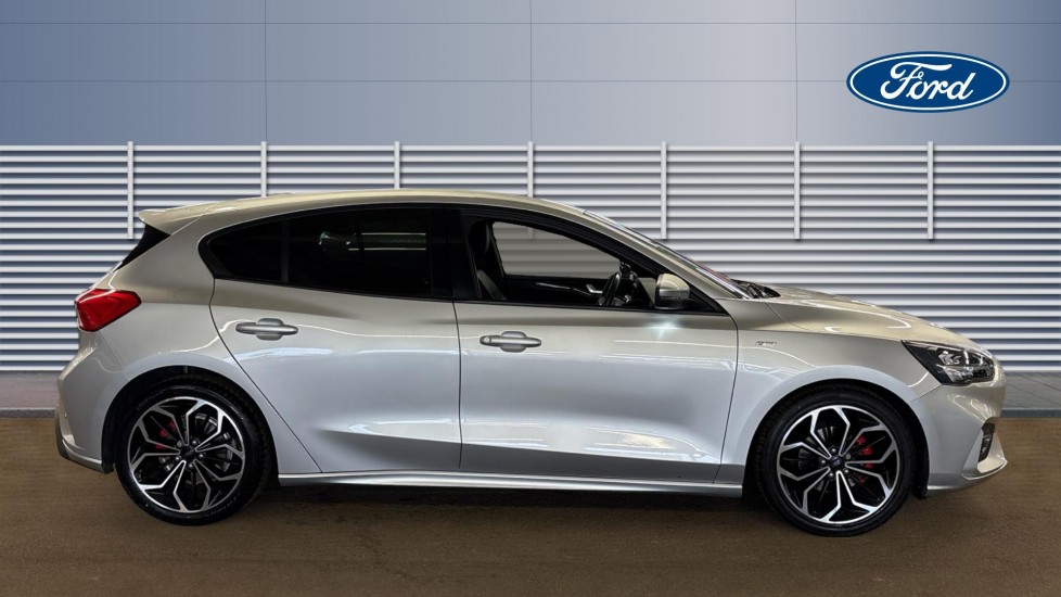 Ford Focus 1.0 EcoBoost Hybrid mHEV 125 ST-Line X Edition 5dr Petrol Hatchback - Image 5
