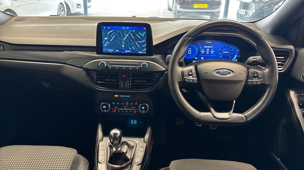 Ford Focus 1.0 EcoBoost Hybrid mHEV 125 ST-Line X Edition 5dr Petrol Hatchback - Image 10