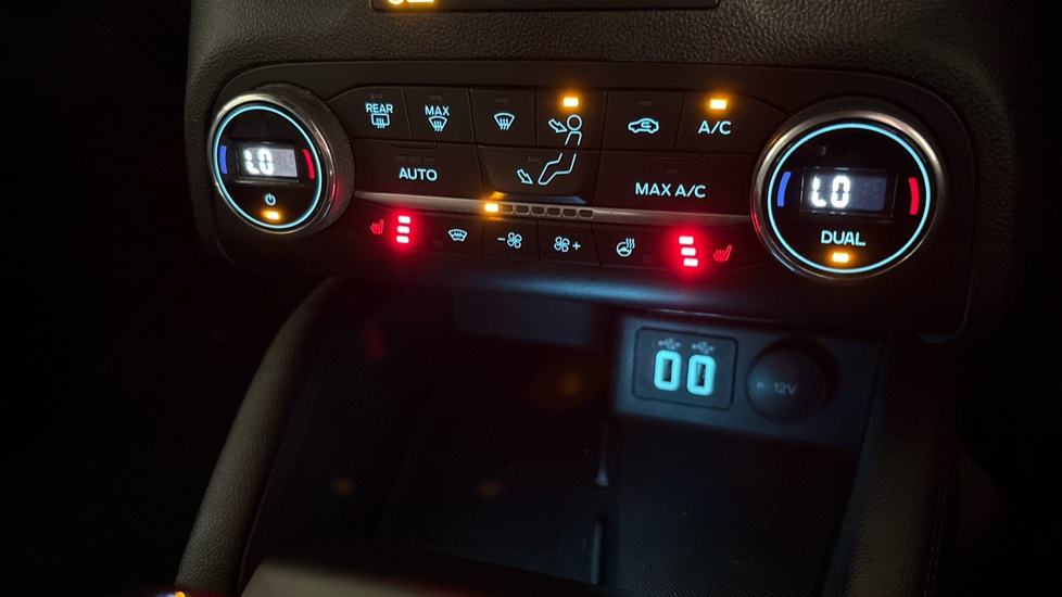 Ford Focus 1.0 EcoBoost Hybrid mHEV 125 ST-Line X Edition 5dr Petrol Hatchback - Image 38