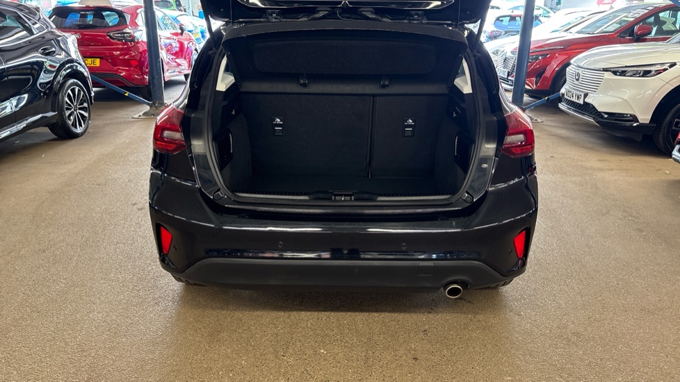 Ford Focus 1.0 EcoBoost Titanium 5dr Petrol Hatchback - Image 4