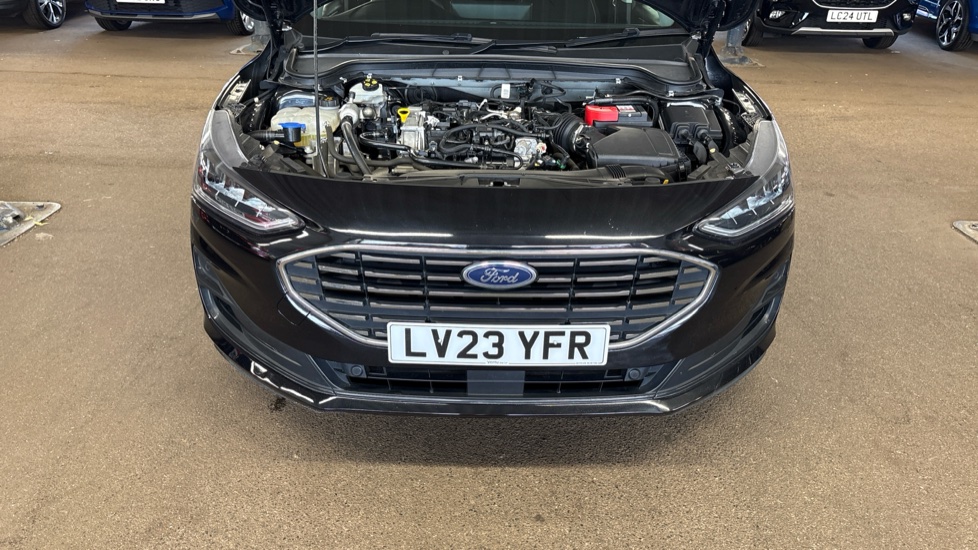 Ford Focus 1.0 EcoBoost Titanium 5dr Petrol Hatchback - Image 8